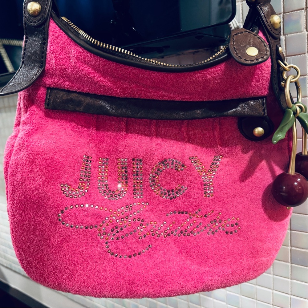 Juicy Couture Y2K pink terrycloth crossbody bag w/ cherries charm 🍒